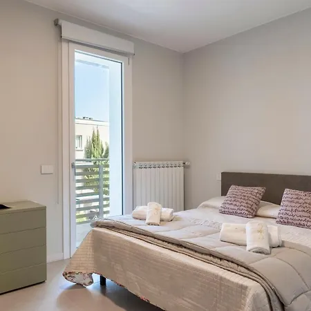 Apt24 - Malvezzi With Pool And Parking