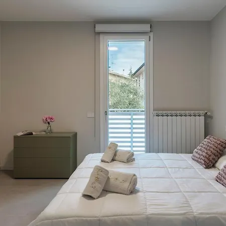 Appartamento Apt24 - Malvezzi With Pool And Parking Desenzano del Garda